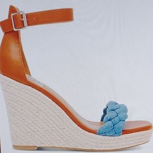 Wedge sandals